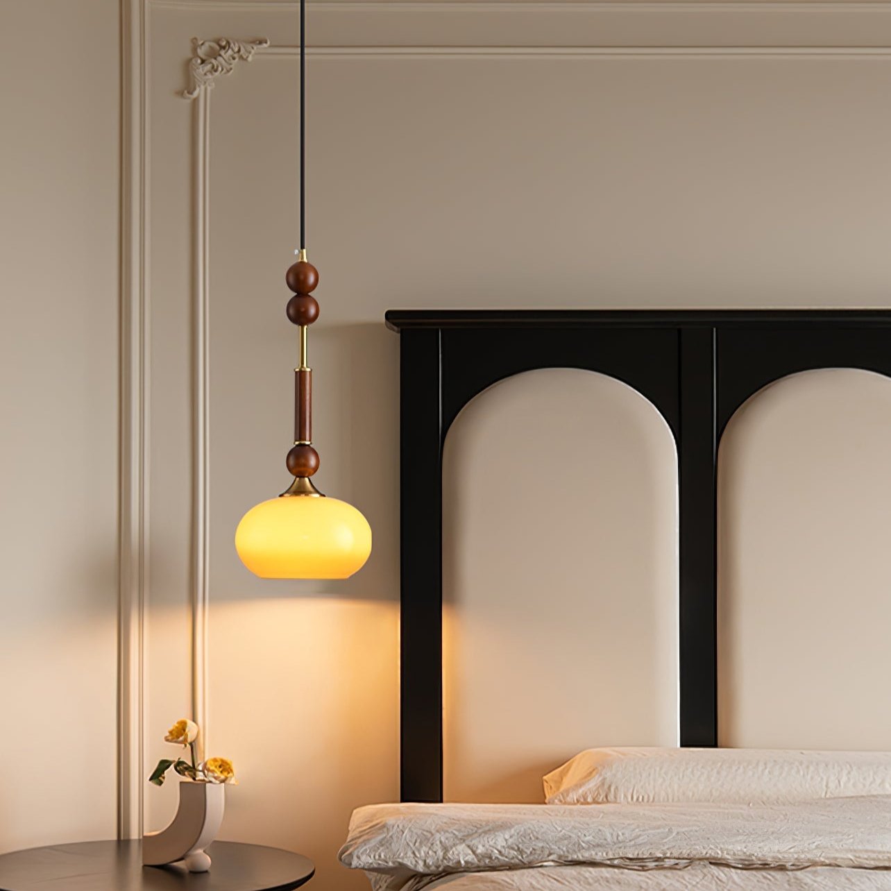 Timeless glow of the Italian lamp