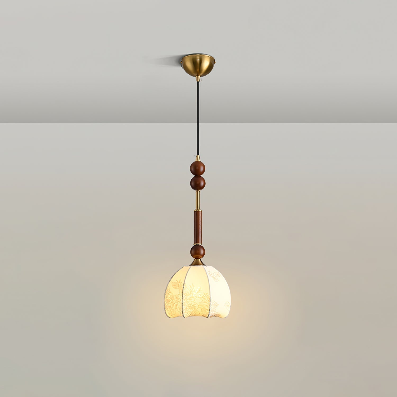 Timeless glow of the Italian lamp