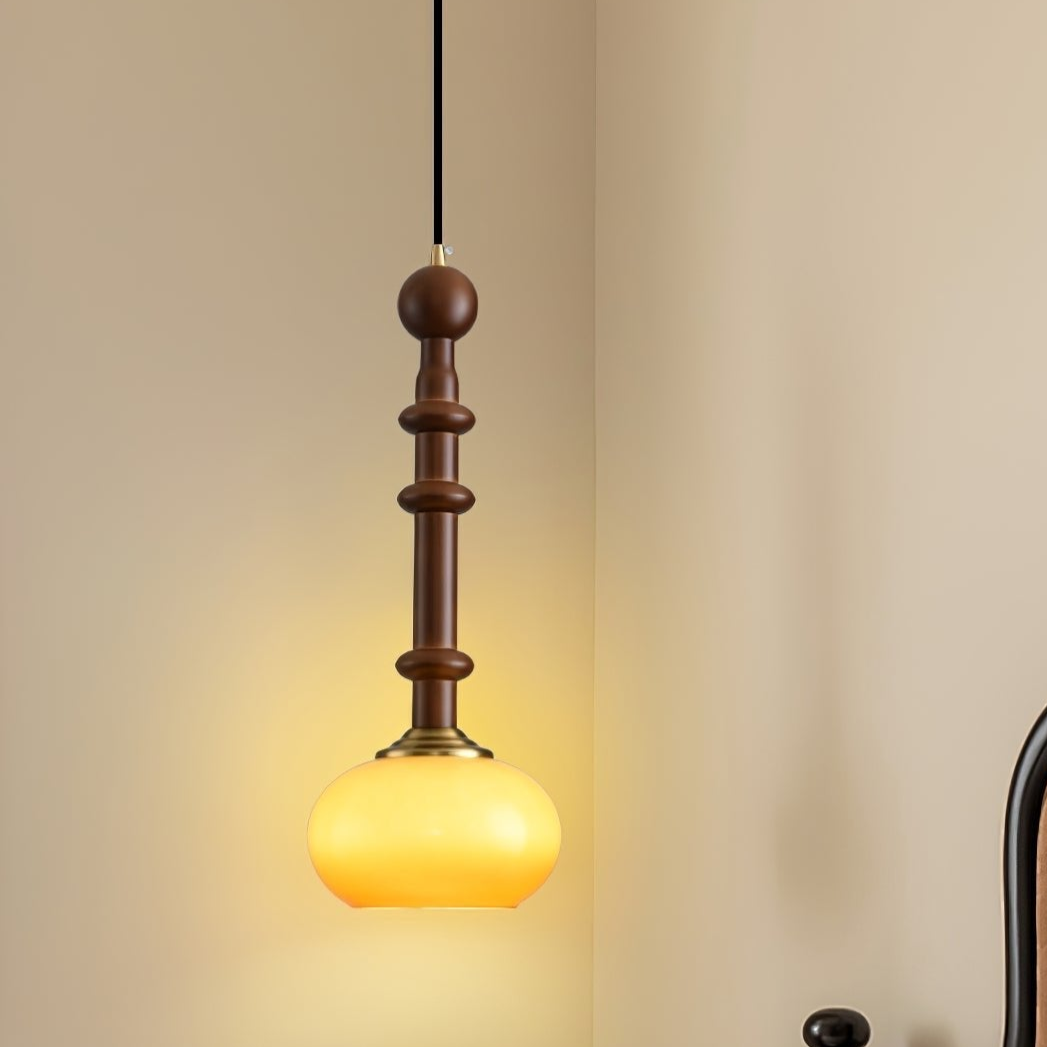 Timeless glow of the Italian lamp