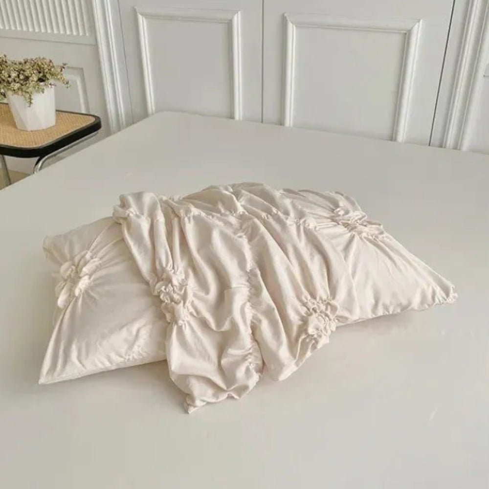 Elegant Ruffle Duvet Cover Set with Floral Pattern