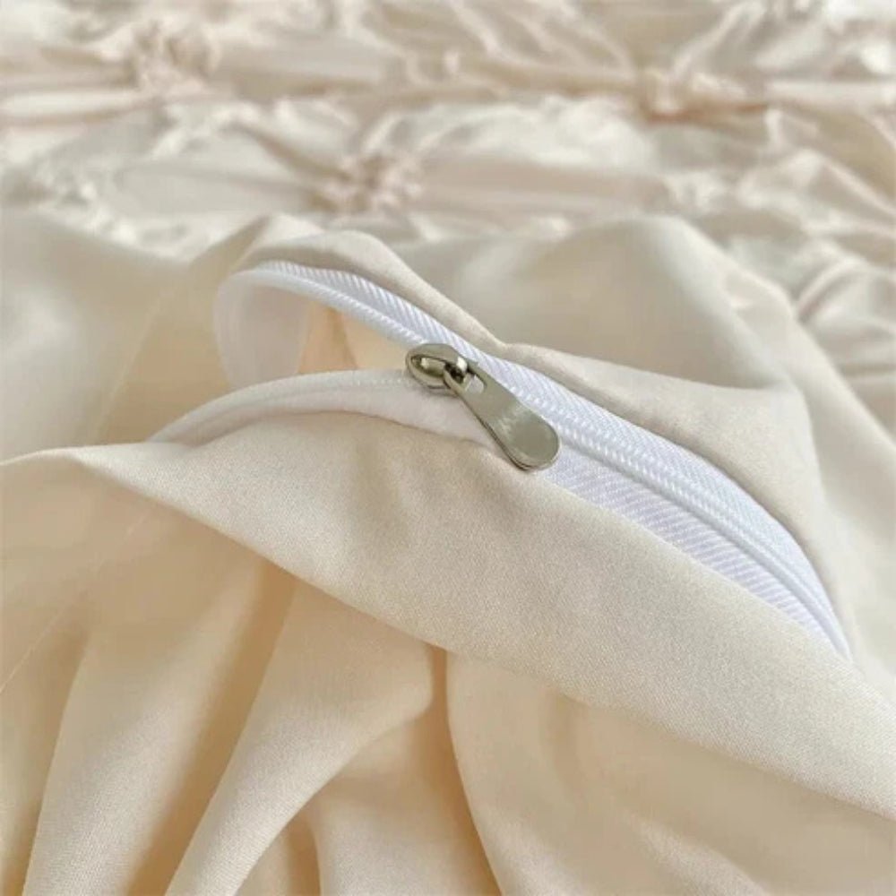 Elegant Ruffle Duvet Cover Set with Floral Pattern
