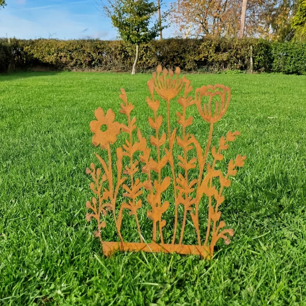 FLORAVINTA Metal Garden Stake Wildflower | Rust Look Vintage Yellow | For Beds, Pots & Walls | Handcrafted Country Style