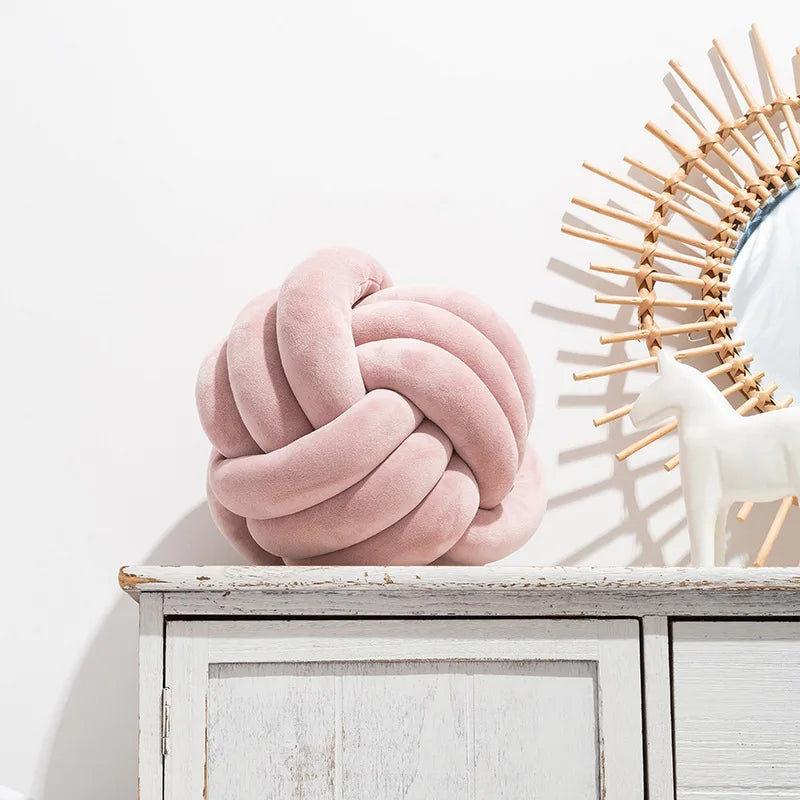 Plush Knot Cushion (Velvet)