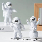 Measure time in the company of a cosmic hero