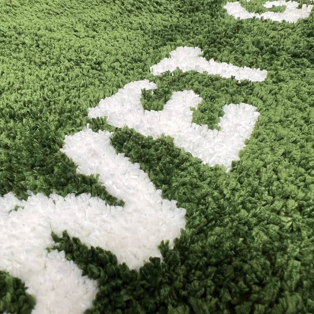 FreshLawn Comfort Mat – Trendy "Wet Grass" doormat in green with soft plush
