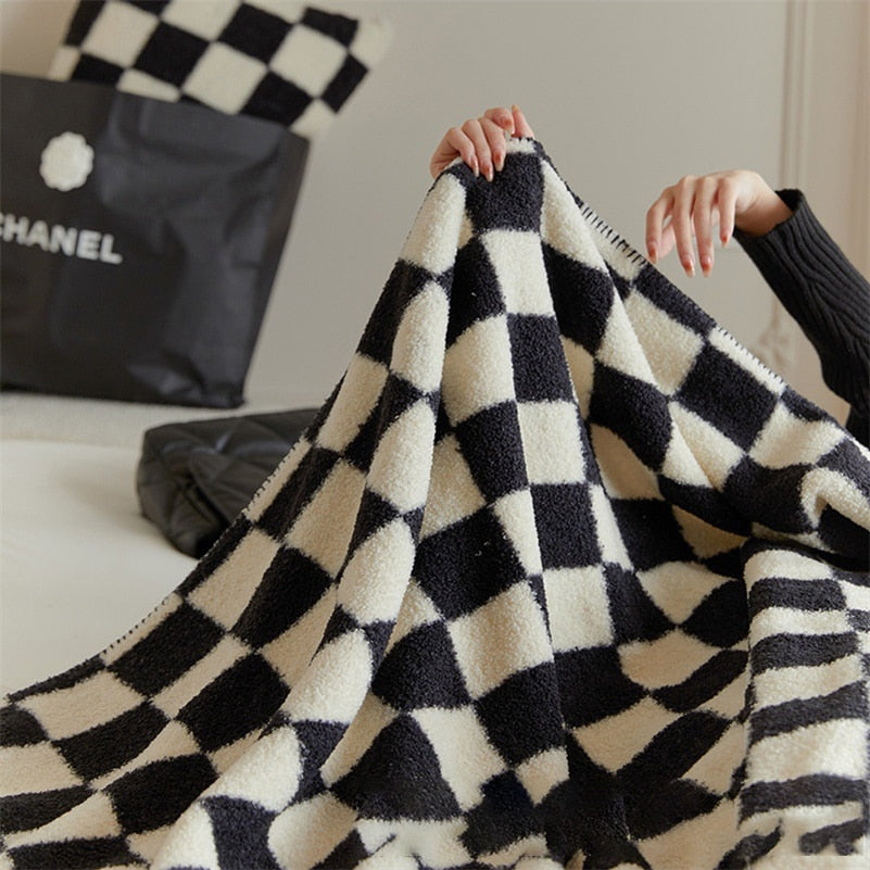 Plain Checkerboard Throw