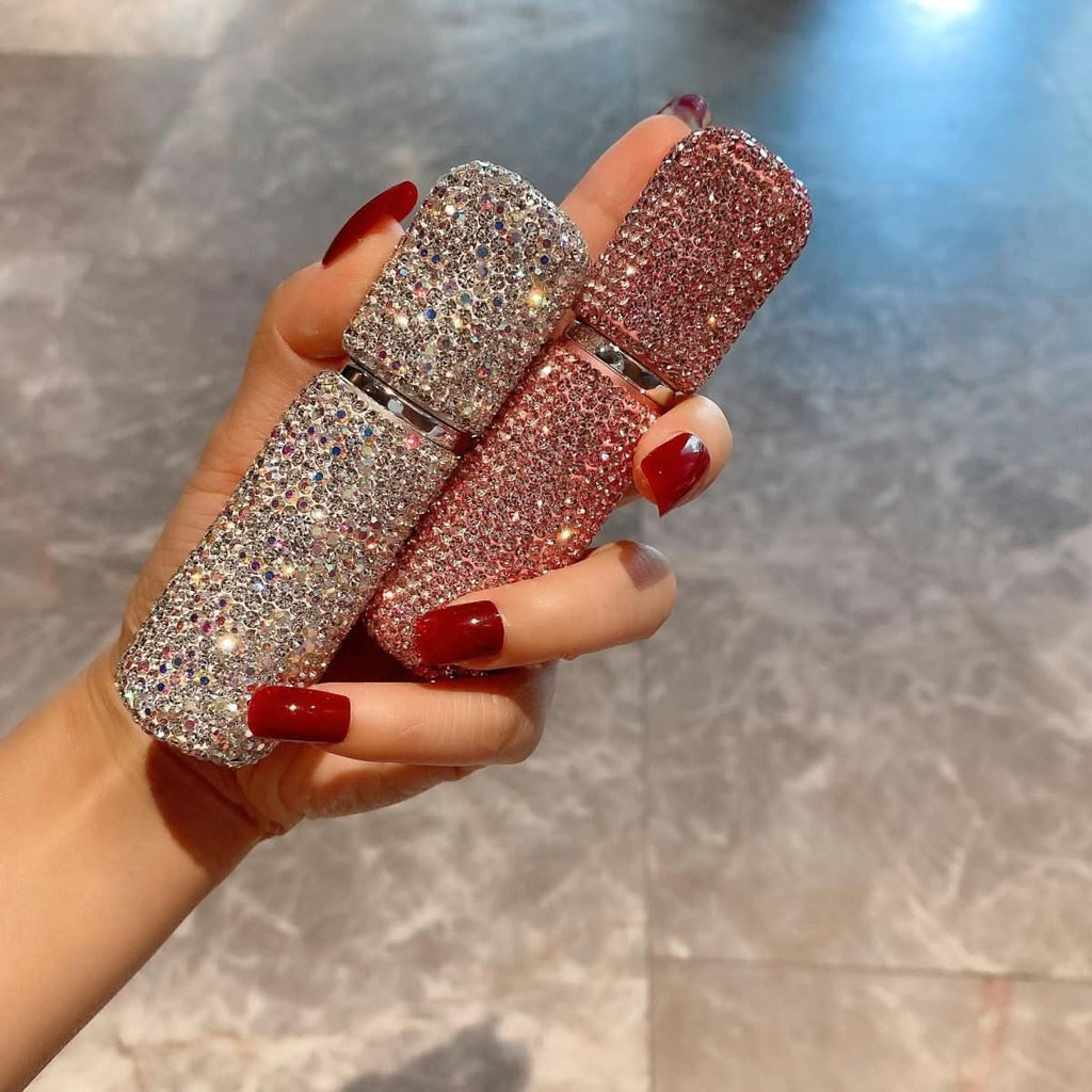 Refillable perfume bottle in a luxurious diamond design | 10 ml travel size for on the go