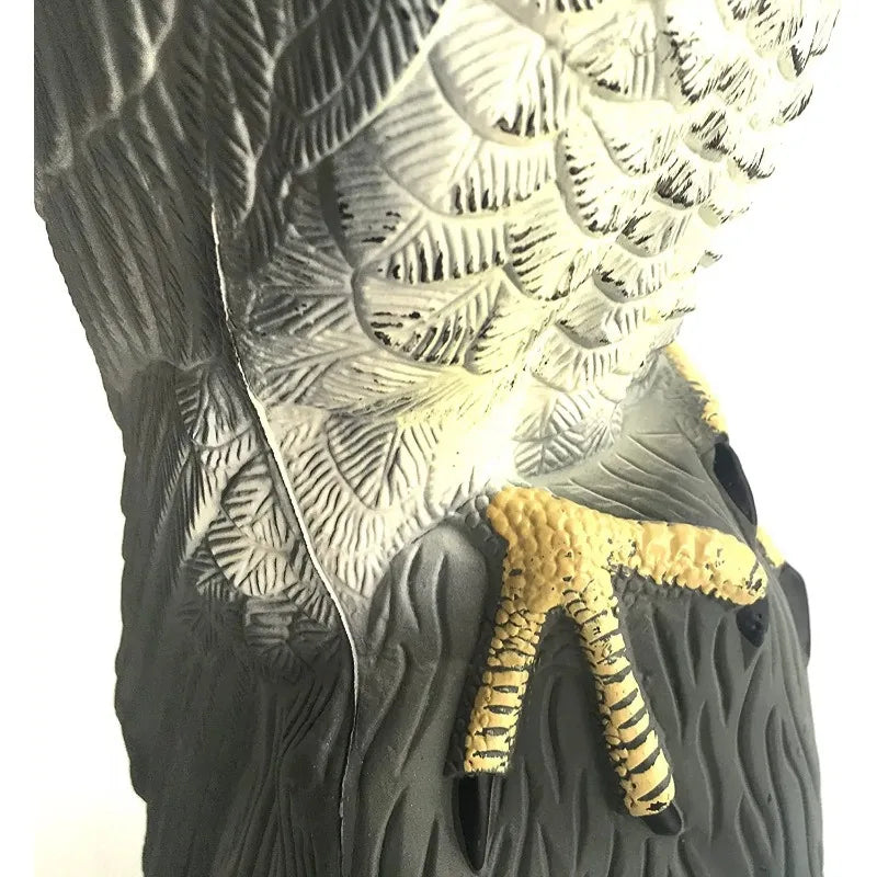Falcono BirdGuard Bird Scare Bird of Prey Decorative Figure | Realistic Eagle Decoy Made of Plastic | For Garden & Balcony