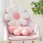 Delicate flower-filled mat for your office
