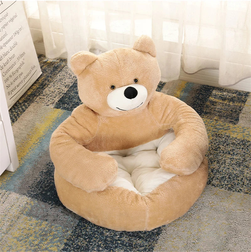 CuddleCub - Winter plush dog bed in bear shape