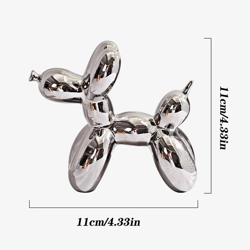 – Small dog sculpture made of balloons