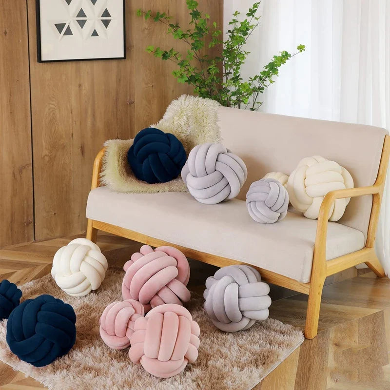 Plush Knot Cushion (Velvet)
