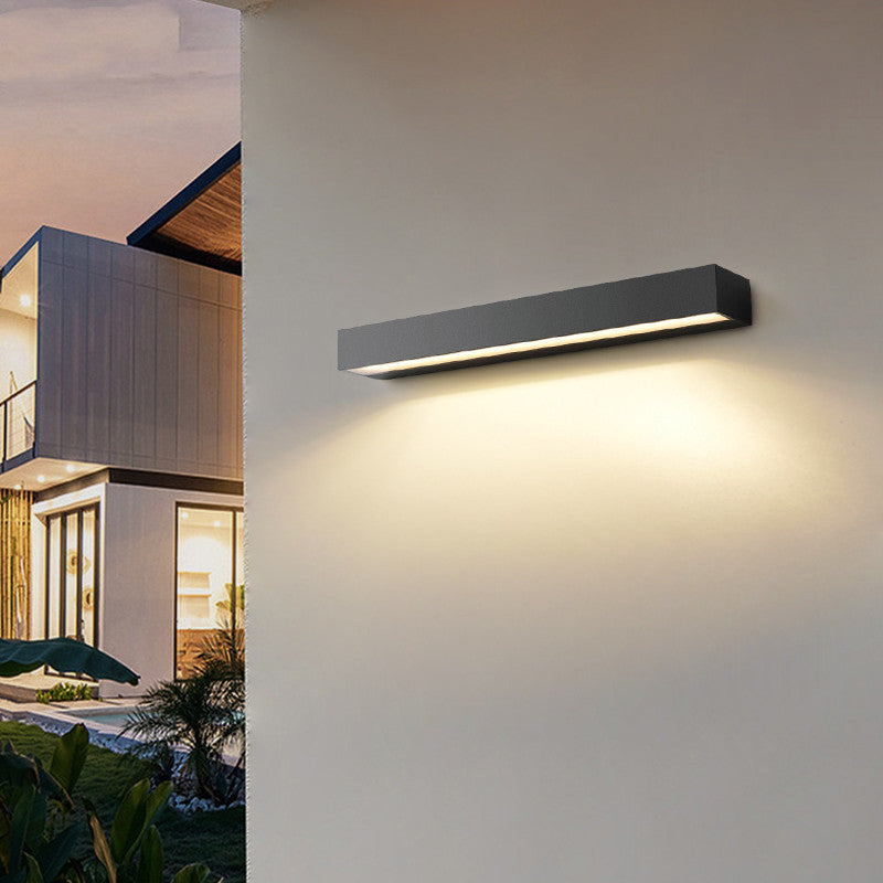 Durable shine outside all year round