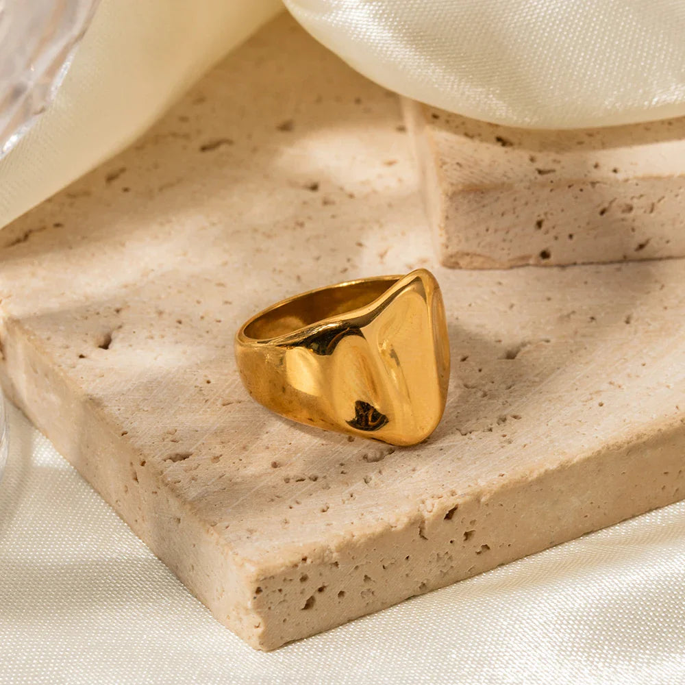 Wide Wave Textured Ring