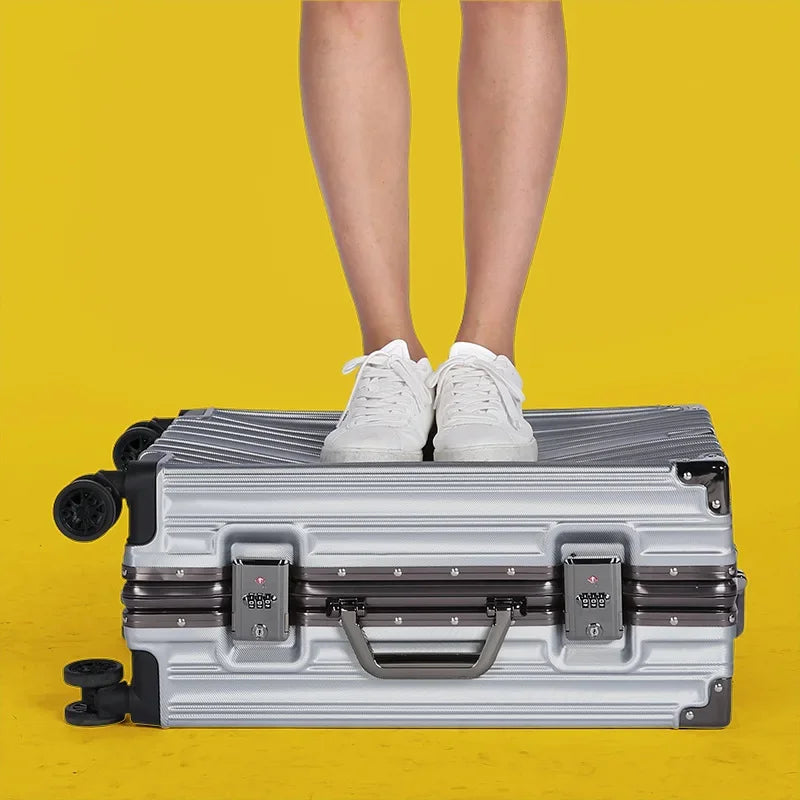 Aluminum frame Hardshell suitcase – Geneva