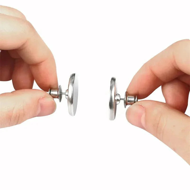 Magnetic clip for curtains - Keeps your curtains securely closed - Practical and stylish