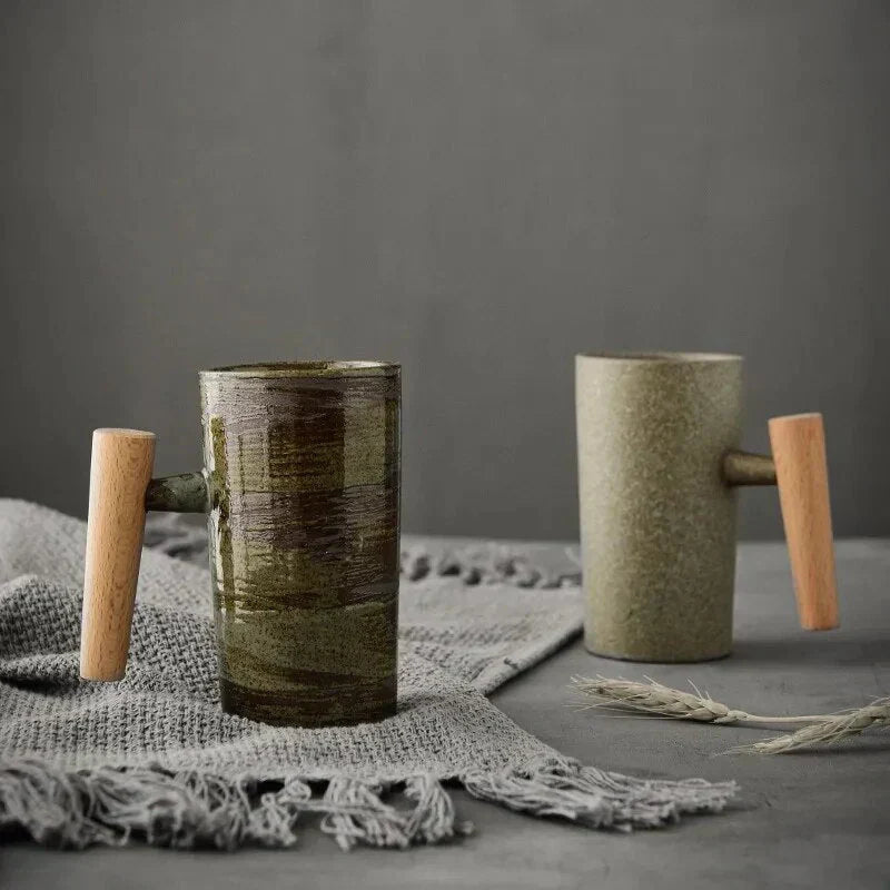 ScandiSip Ceramic Mug – Minimalistic Scandinavian Design with Wooden Handle