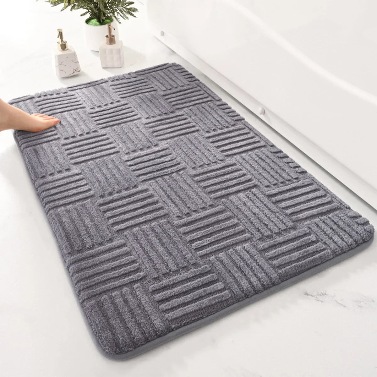 Striped Non-Slip Bath Mat, Soft and Absorbent