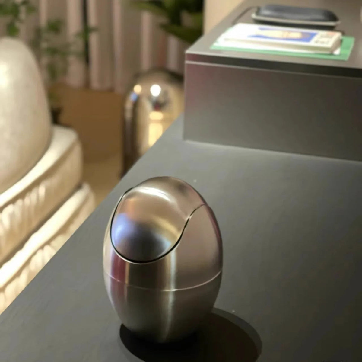 LuxBin Mini Trash Can made of Stainless Steel