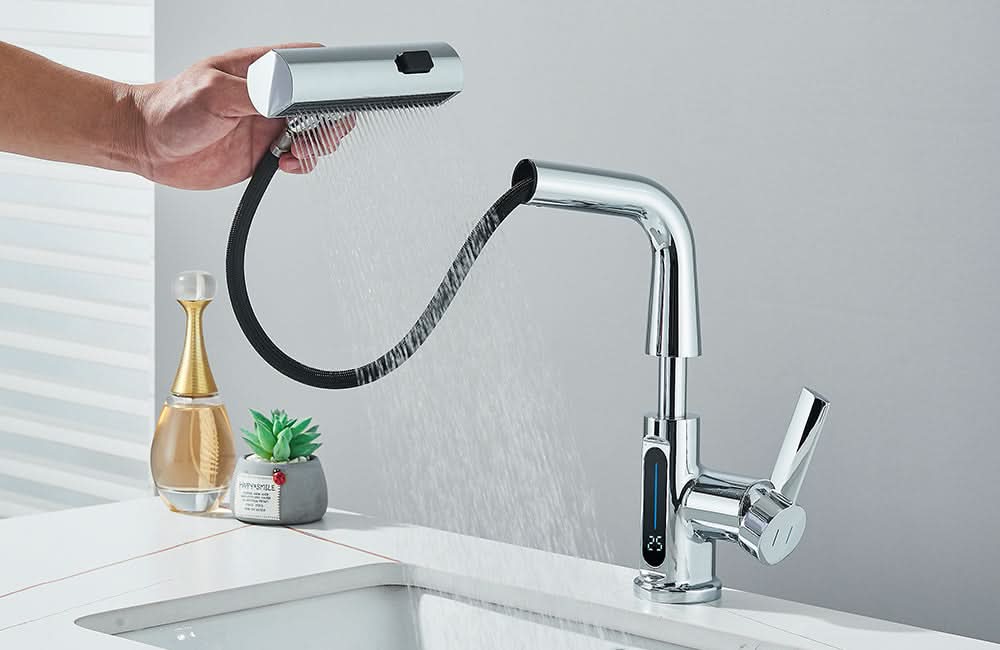 LUXOR - Modern digital washbasin tap
