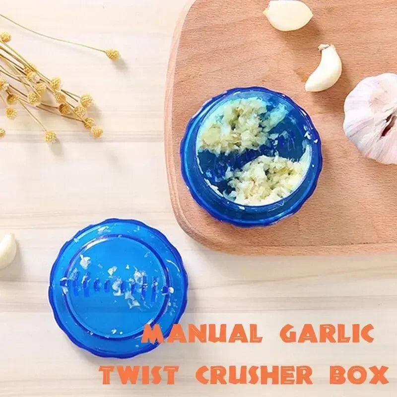 GarliQ Mini Chopper | Rotating Mechanism | Compact & Manual | For Herbs & Garlic