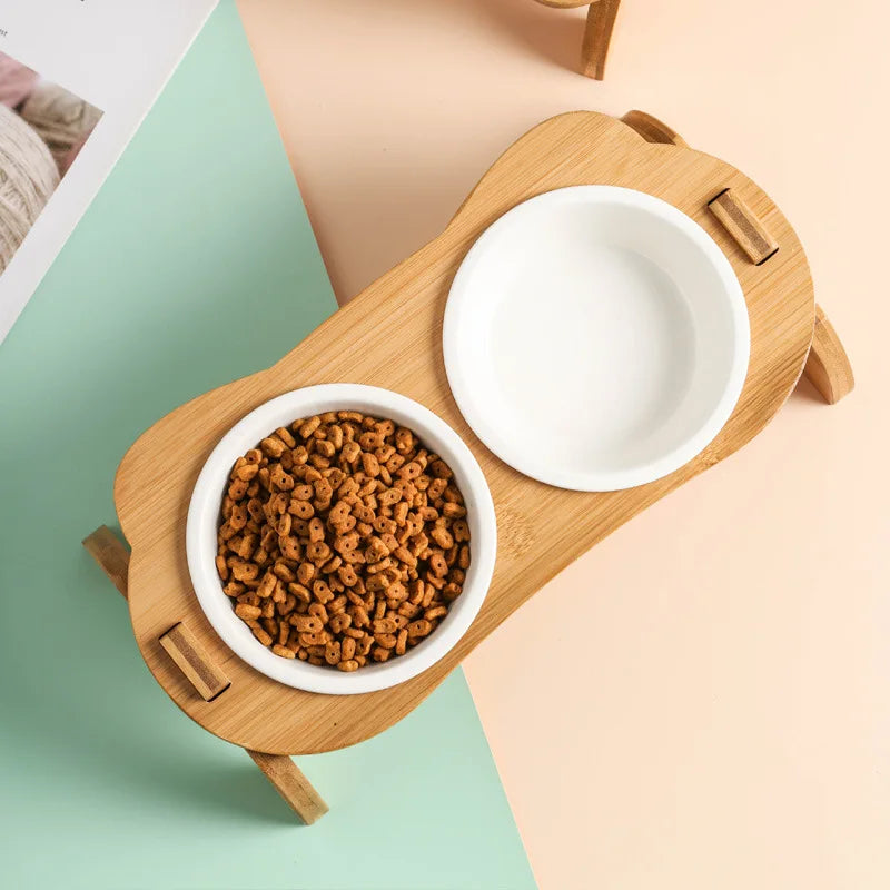 Convenient feeding with bamboo bowls