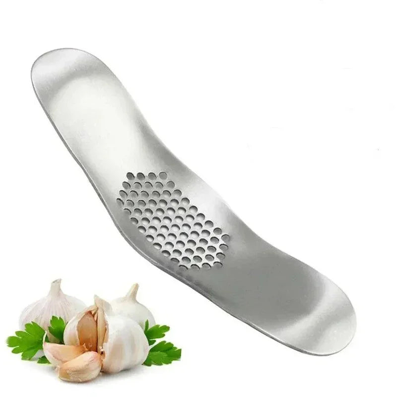 KnobiPro Garlic Press | Manual | Stainless Steel | Robust Design & Easy Handling | 19 × 4 cm