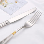 Elegant cutlery set in gold design