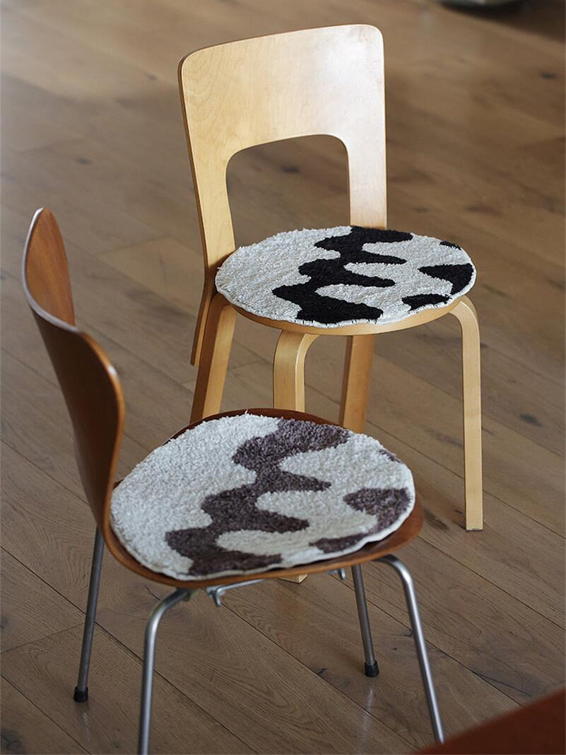 Wavy Grid Seat Cushion