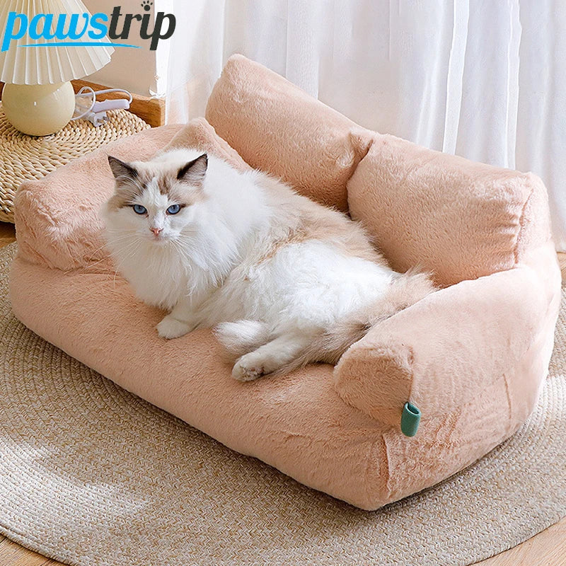 Soft Bed for Winter Comfort of the Cat