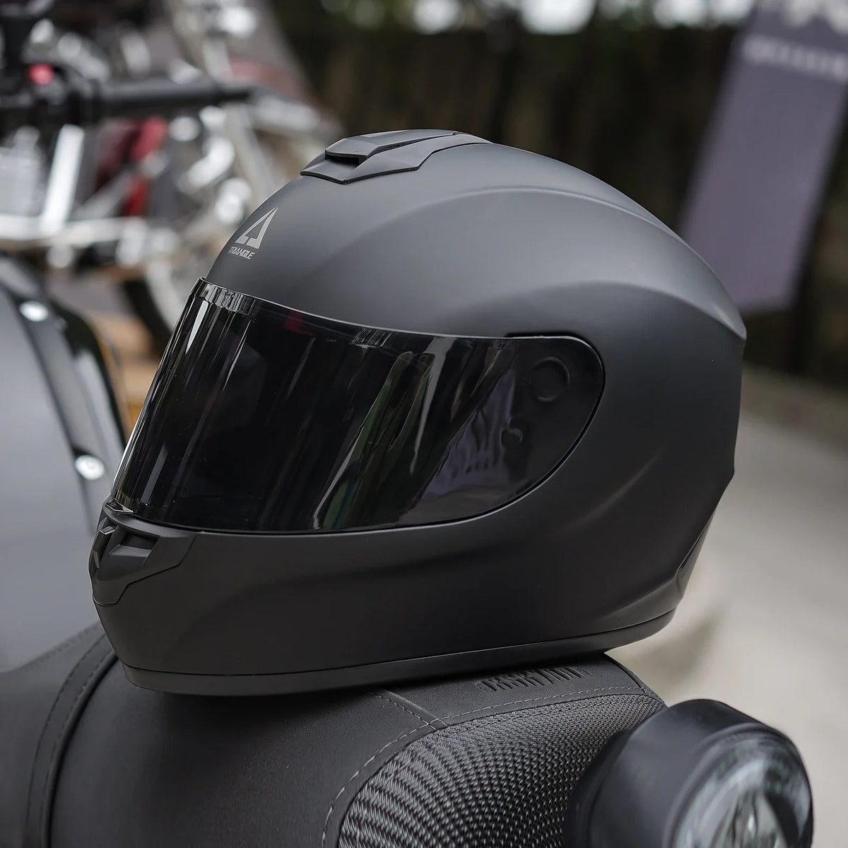 Modern Full Face Helmet with Clear Visor