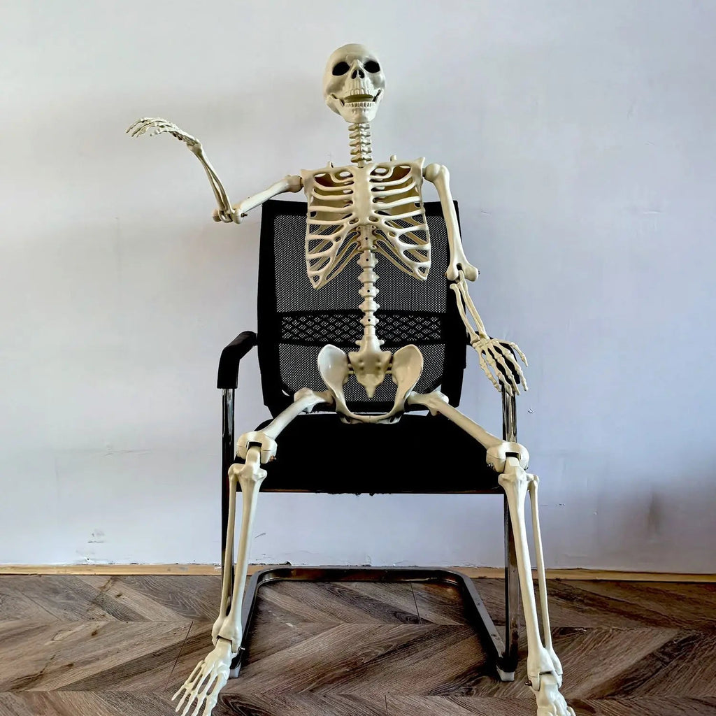 Movable human skeleton 90–165 cm — realistic decoration for Halloween and horror parties