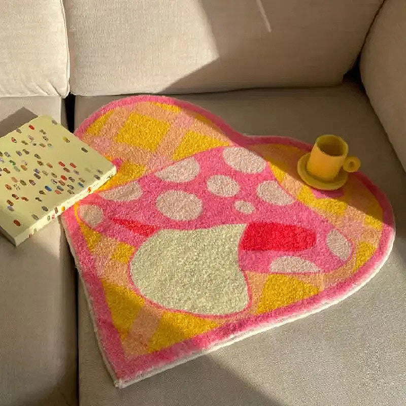 Strawberry Milk Mat (+ 3 styles)