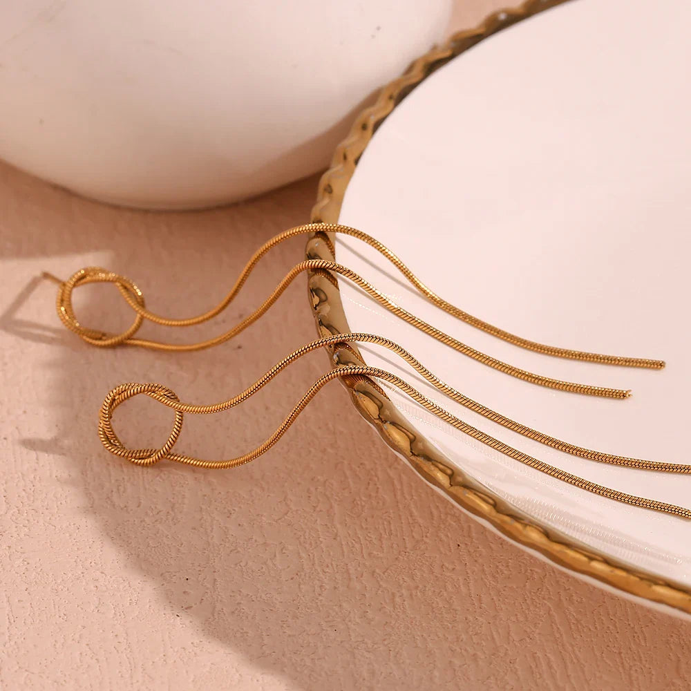 18k Dainty Circle Tassel Earrings