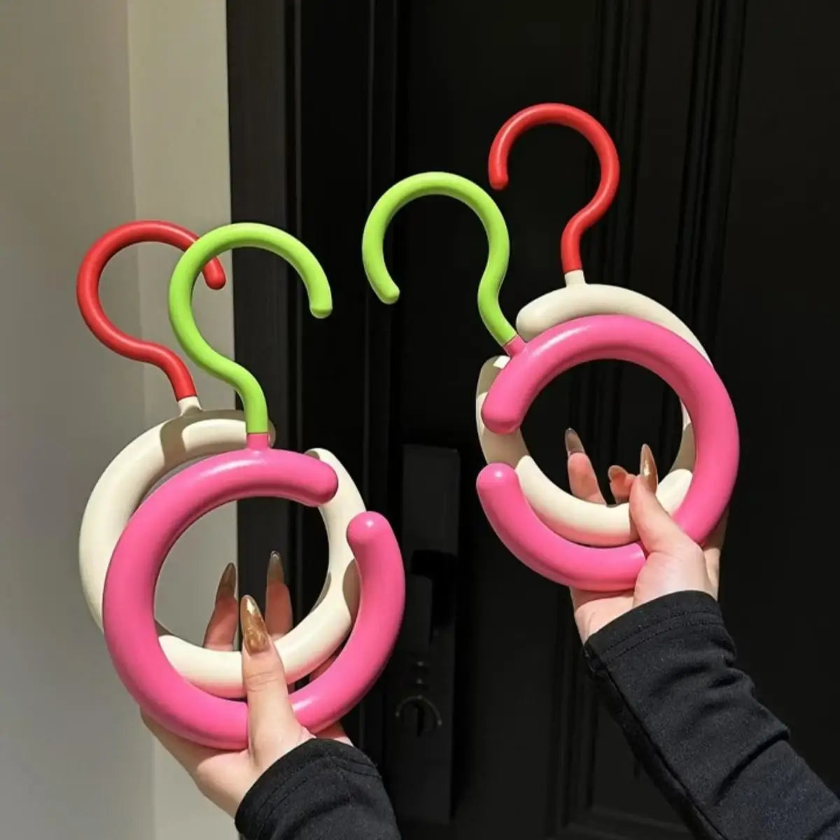 2pcs Rotating Multi-Hook Closet Organizer Hanger