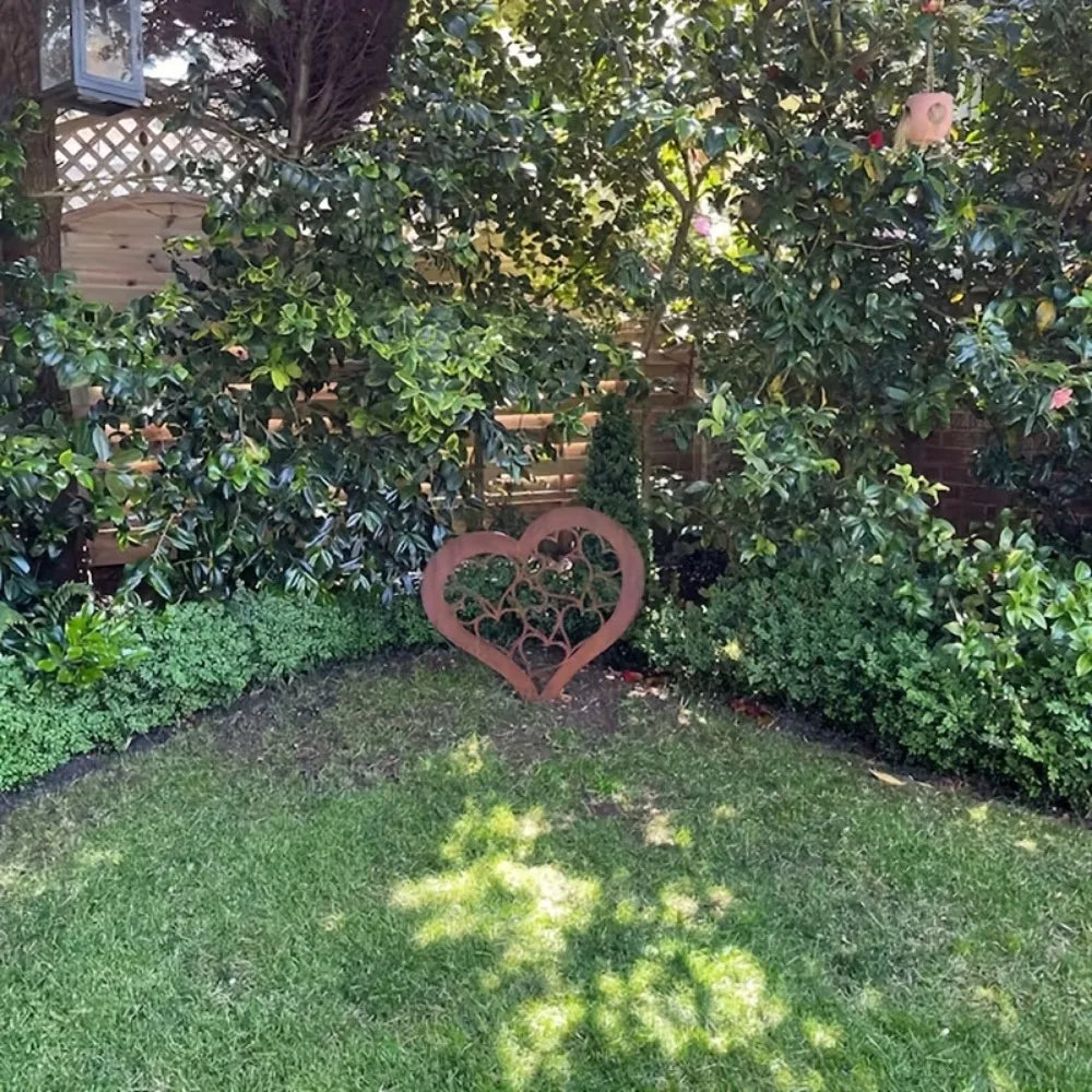 HEARTORA Garden stake heart | Rust look metal | Rustic decor for Christmas, Easter & garden