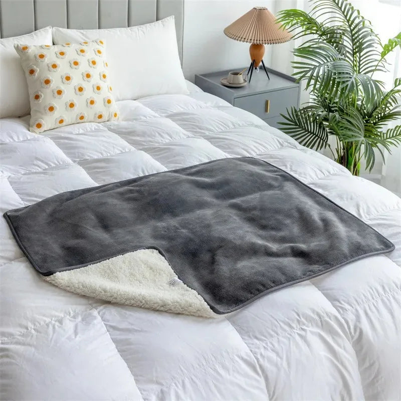 Waterproof Pet Blanket PawProof | For Dogs & Cats | Cozy & Durable