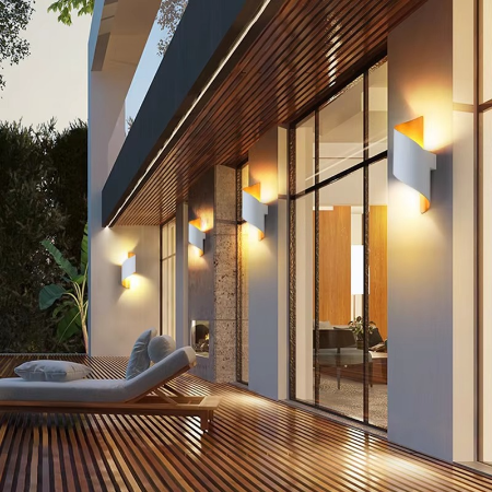 Sleek Dual-Direction LED Outdoor Wall Sconce