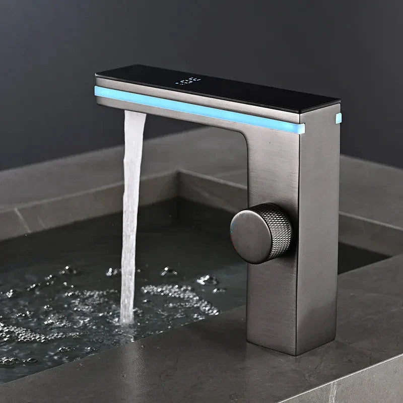 LED Sink Faucet with Digital Temperature Display and Hot-Cold Mixing Function
