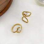 18k Irregular Twist Diamond Ring