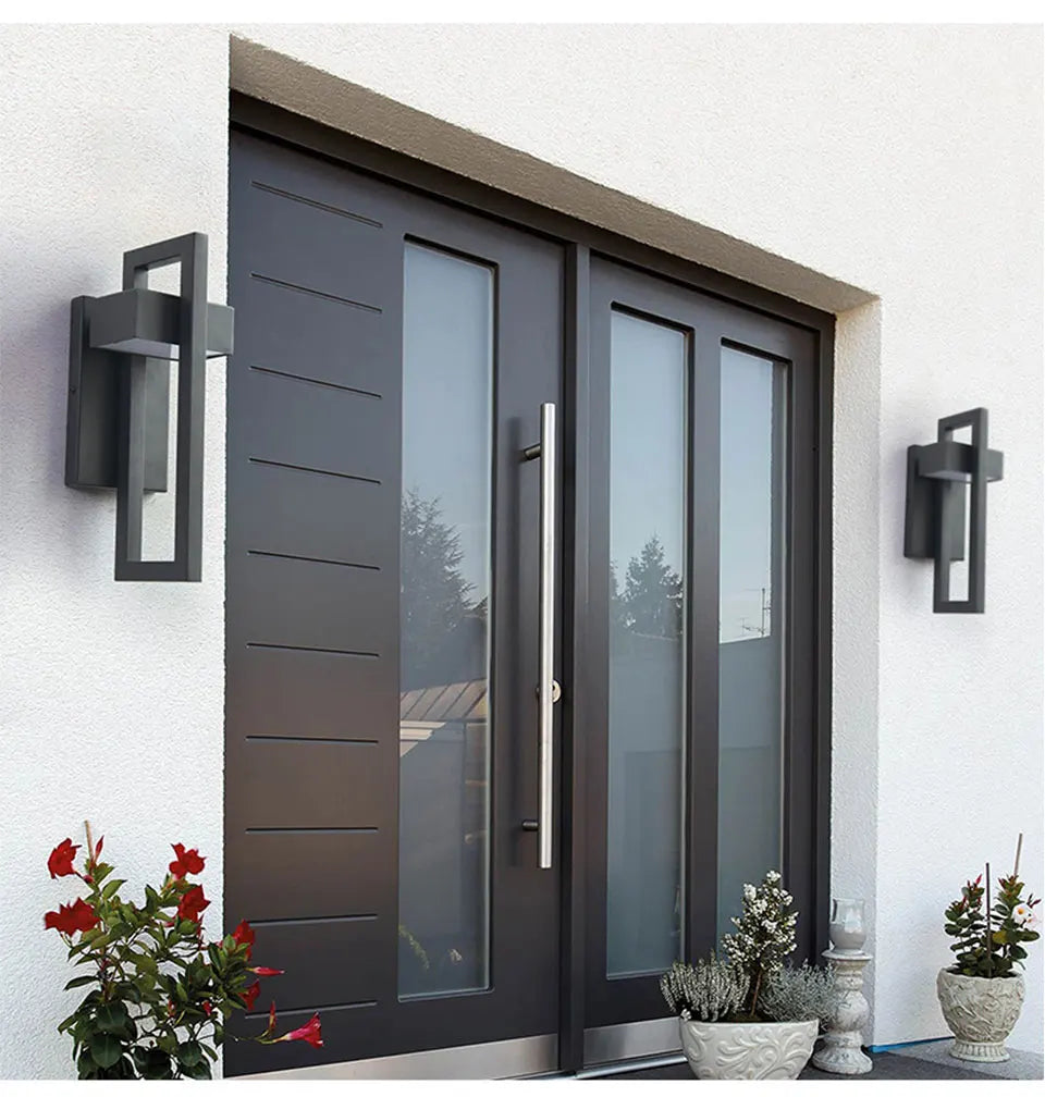 LED Outdoor Wall Light | Waterproof & Vintage Design | 10W | Black Aluminium