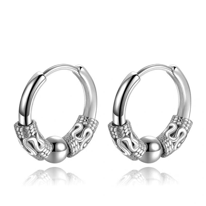 Trendy StreetStyle Earrings | A Unique Choice for the Fashion-Conscious Man