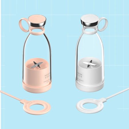 Portable Electric Wireless Juicer Blender – 350ML Travel-Ready Smoothie Maker