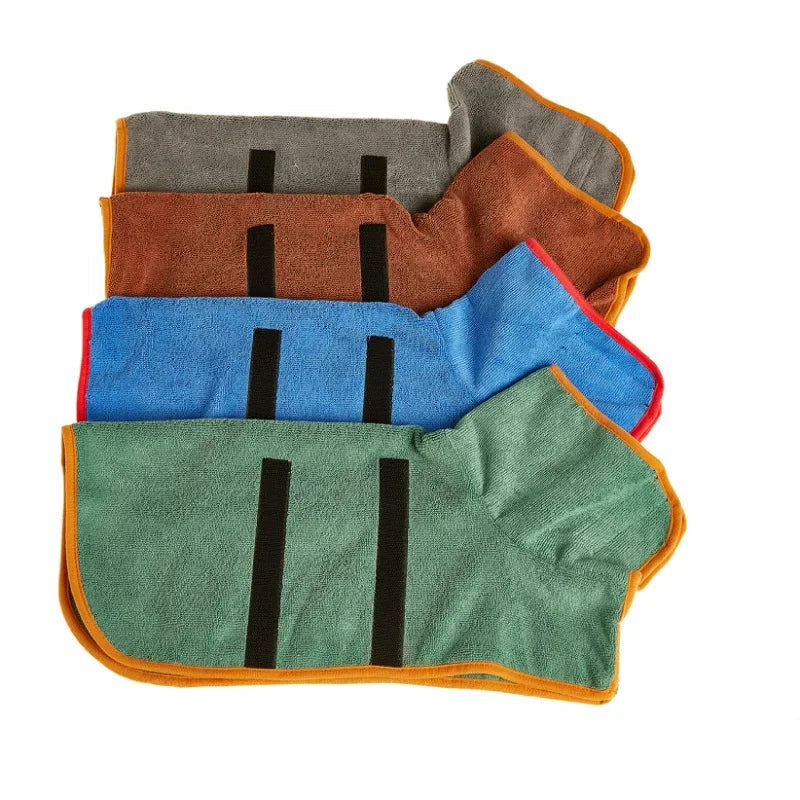 Pet bathrobe, highly absorbent and quick-drying