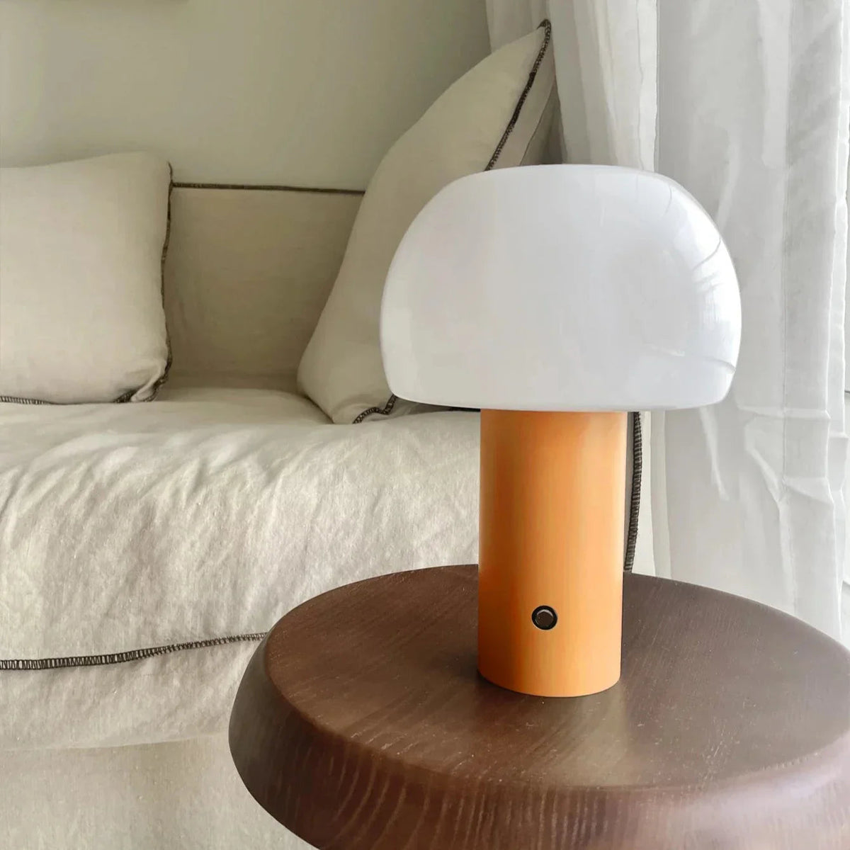 StyleLamp – Portable LED Table Lamp for Ambiant Lighting