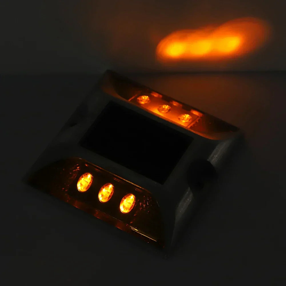 Solavix Solar Ground Light | Visibility up to 1000 m | Weatherproof & Energy-free | For Driveway & Path