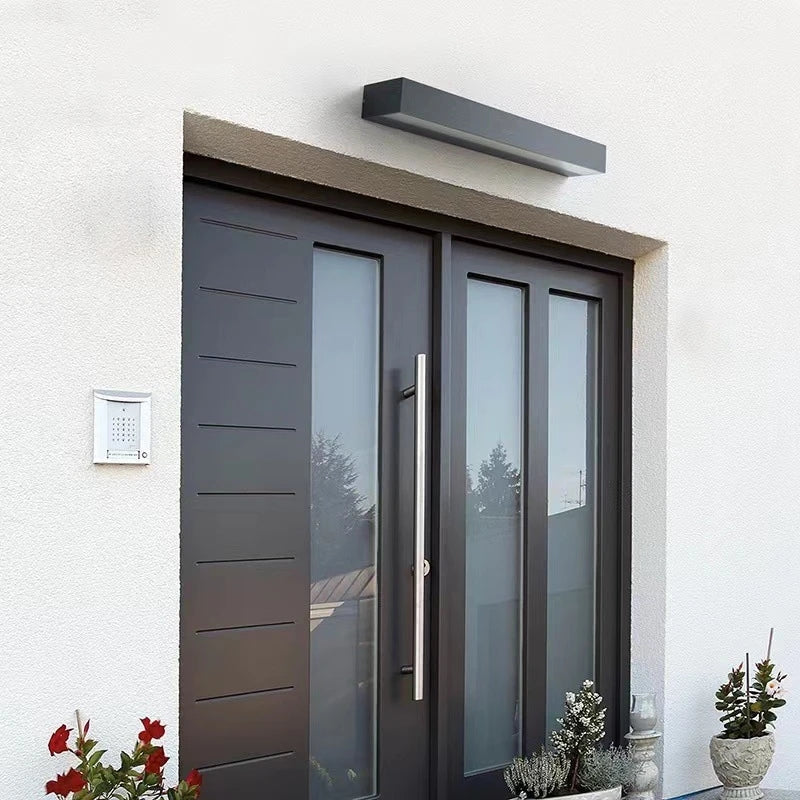 Durable shine outside all year round