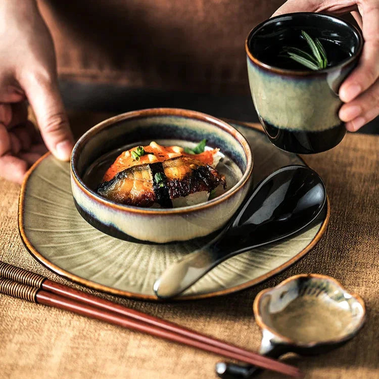 Ikari 5-Piece Dinnerware Set
