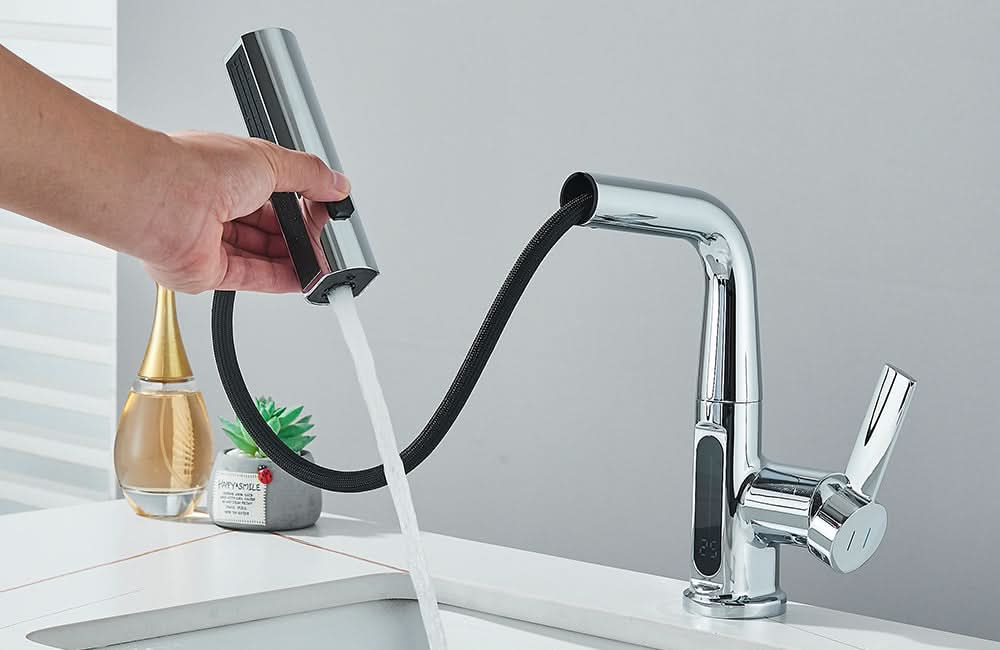 LUXOR - Modern digital washbasin tap