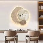 Natural elegance in the rhythm of the clock!